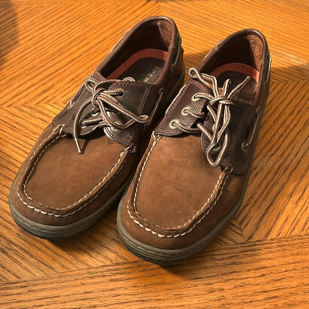 Sperry Topsider shoes